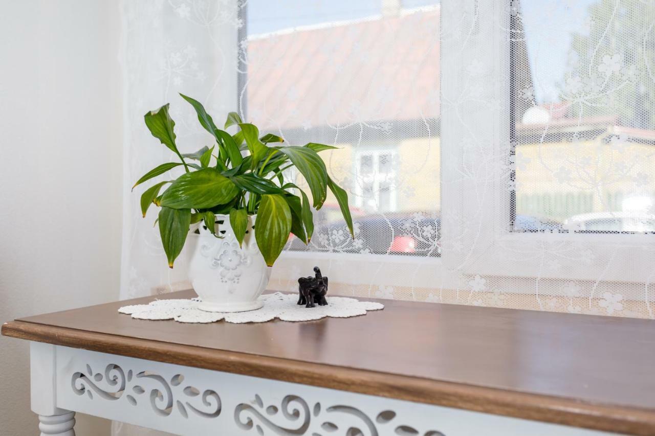 Morgenstern B&B Pärnu Exterior foto